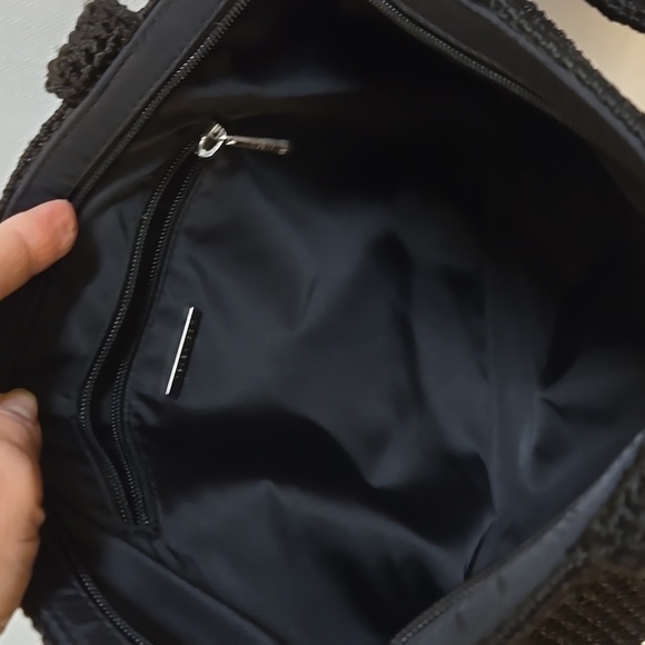 The Sak EUC black handbag - Picture 6 of 7